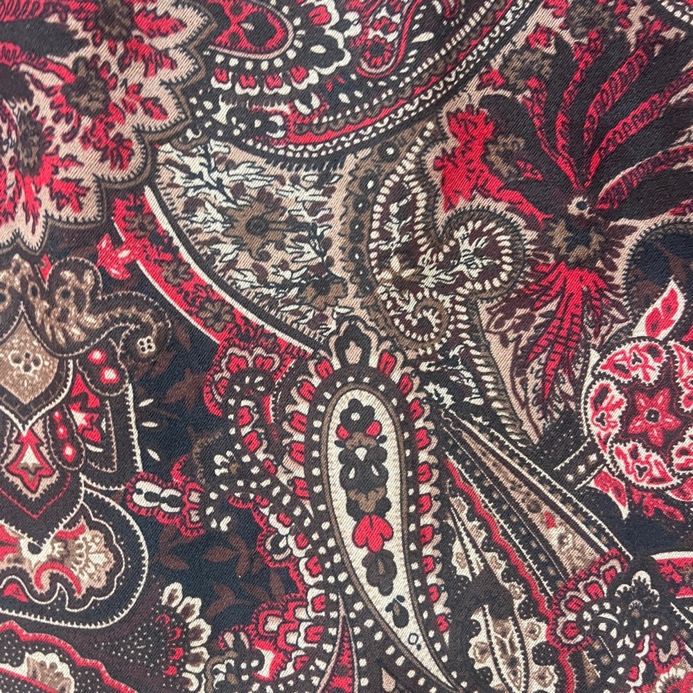 64. Covington Paisley Print Skirt - Red and Black Sz 14P - Picture 5 of 8